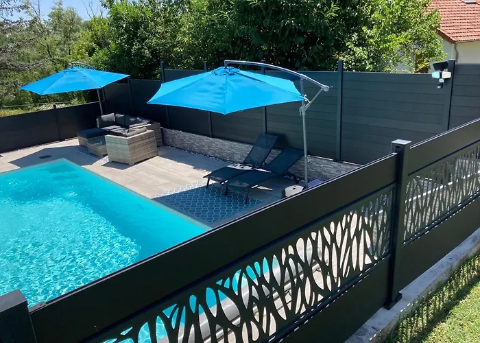 Le Clos Des Arvernes